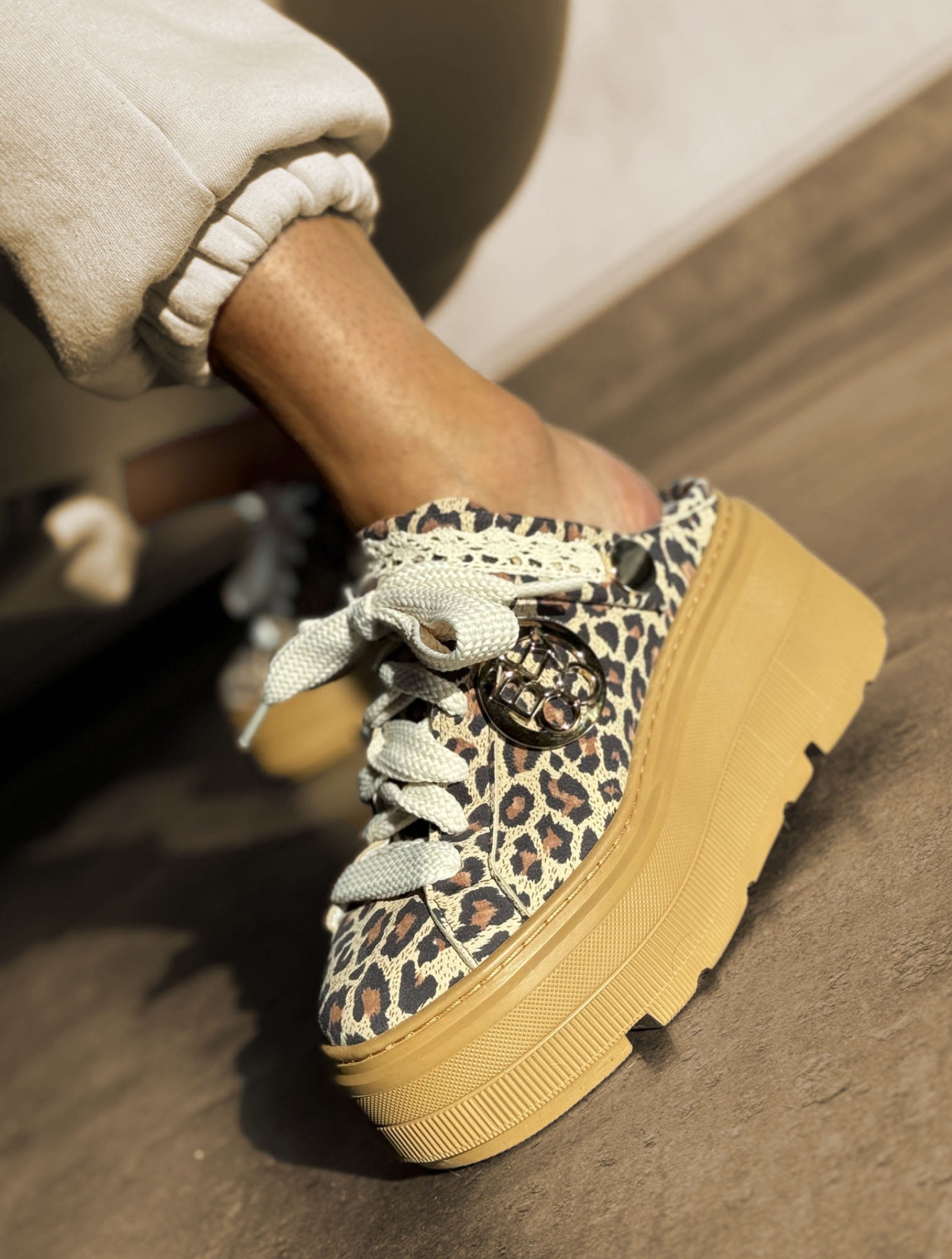 Sneakers SN37 pantera 3/3
